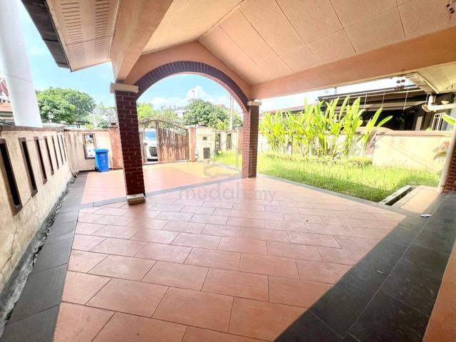 BELOW MARKET SEKSYEN 7 End Lot 2 tingkat Built Up 2700sqft 5