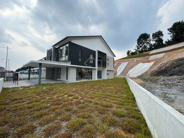 2 storey Bungalow danau golf club ukm, bangi jalan reko kajang 1