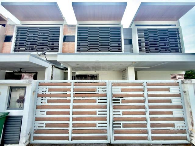 Renovated 2.5 Storey Iris TTDI GROVE Kajang|FREEHOLD |4 BIlik 1