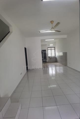 Nusantara prima, gelang patah, house, iskandar puteri 4room, full loan 1