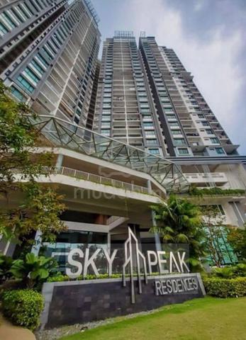 Sky Peak Residences 1