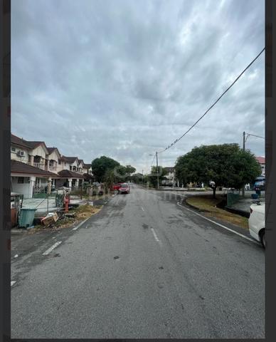 Bandar Armanda Putra Pulau Indah Port Klang 2 Storey Terrace House 1