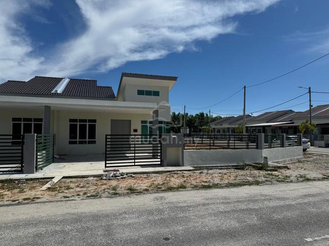 NO DEPOSIT BOOKING 1K FREEHOLD EXTRA LAND SEMI-Detached Single Storey 3