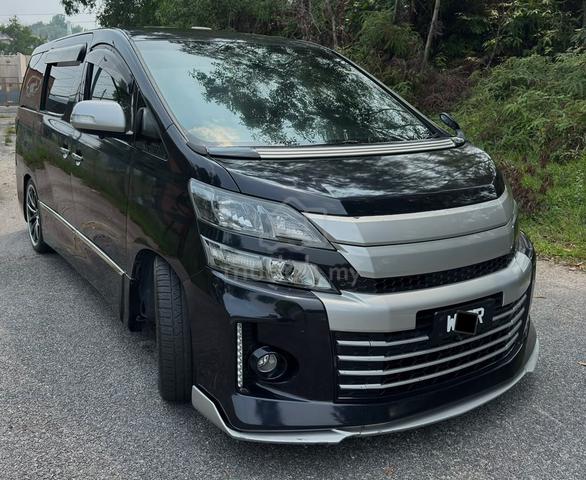 2010 Toyota VELLFIRE 2.4 SUNROOF POWER BOOT - 1