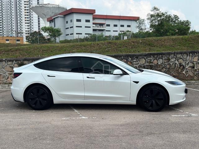 2025 Tesla MODEL 3 RWD Premium - 2