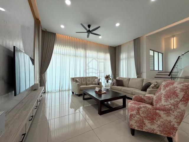 Horizon Hills The Cove 3 Storey Semi D House Fully Renovated Unit Tuas 1