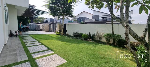 Double Storey Bungalow House with Swimming Pool @ Parkland Klang 1