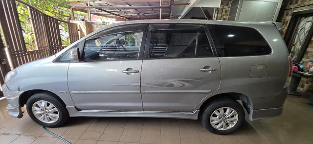 2010 Toyota INNOVA 2.0 G FACELIFT (A) - 2