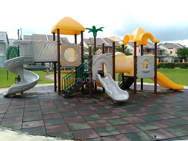 Semi-D Gated Pearl Residence Raintree Aster Begonia Simpang Ampat 1