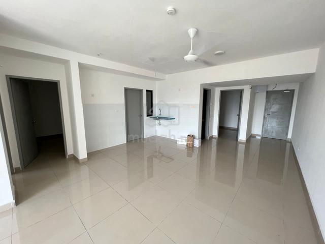 Avia Plus, Bandar Country Homes 1