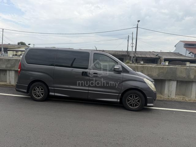 2010 Hyundai GRAND STAREX 2.5 ROYALE (A) - 2