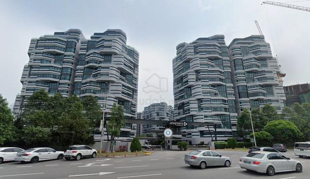AraGreens Residences 1