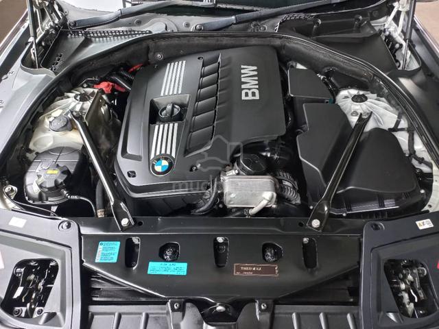 2011 2015 Bmw 523i 2.5 (A) M-SPORT CBU LIMOUSINE - 4