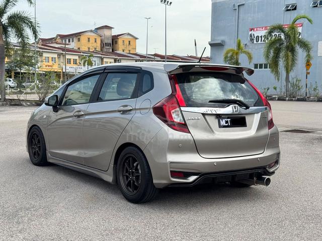 2015 Honda JAZZ 1.5 FLRS (A) Thailook Style - 2