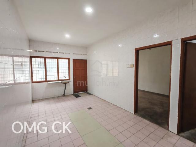 Telok Panglima Garang Single Storey 1