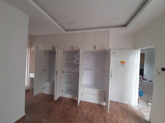 Carousel Image