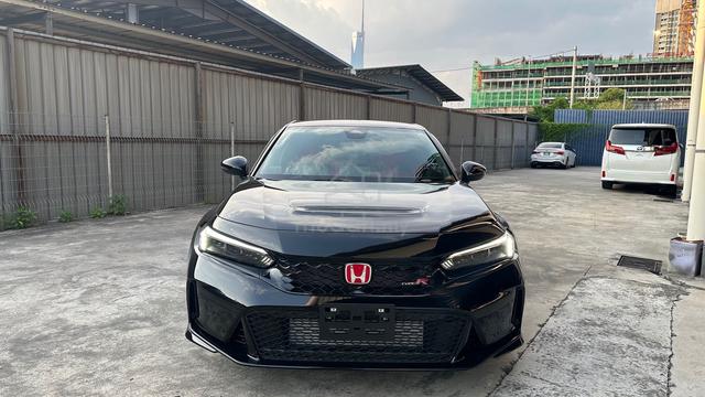 920km Like New 2025 Honda CIVIC 2.0 TYPE R (M) - 2
