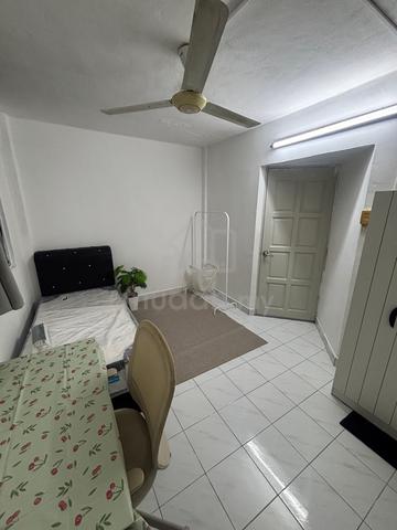 Female Room di Sri Rampai + Parking Tersedia 1