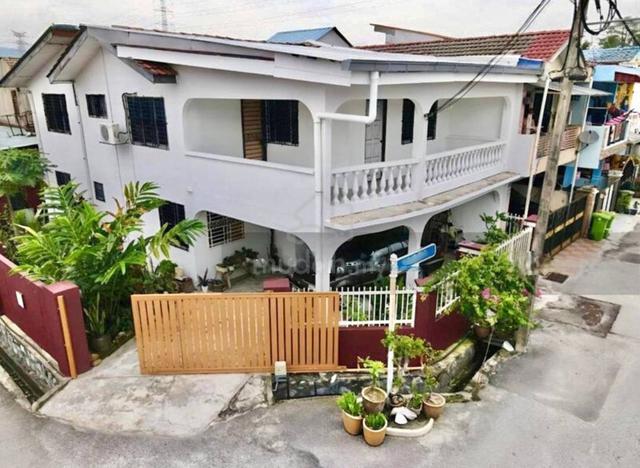 Taman Koperasi Polis Fasa 2,CORNER Two Storey Terrace For Sale 1