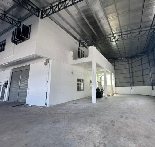 Permatang Tinggi 2 adjoining light industry for Rent 1