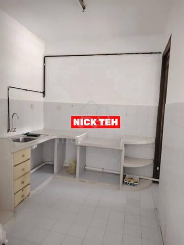 Ruby Apartment 1