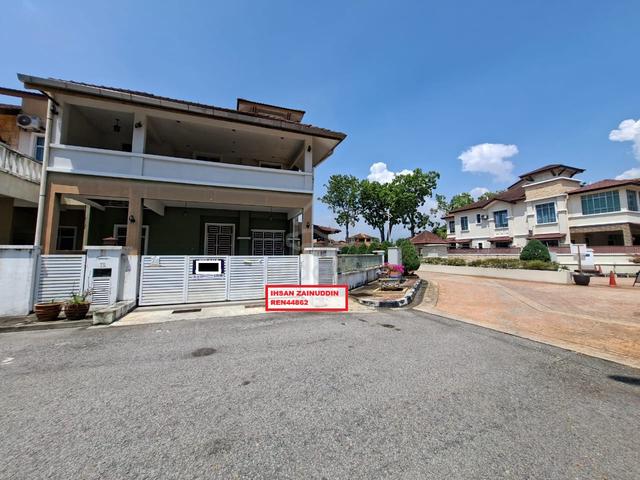 CORNER LOT SEMI Dš„GATEDāØNONBUMIā
LUASā”HOTā5šļø Taman Pauh Jaya P.pauh 1