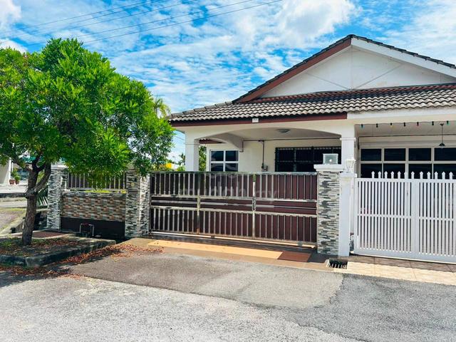 Rumah Untuk Dijual- Semi D Corner Lot Taman Kenari Merdu, S. Petani 1