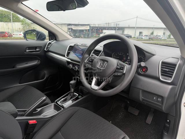 19K MILEAGE 2024 Honda CITY 1.5 E FACELIFT (A) - 4