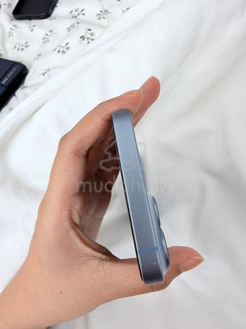 iPhone 14 128gb - photo 3 of 6