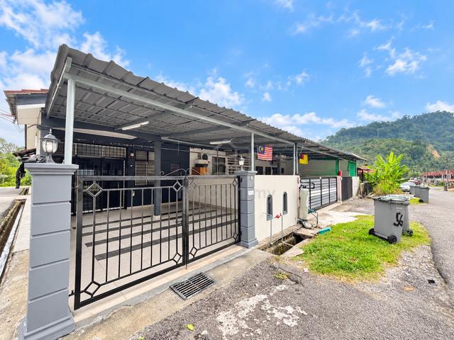 Refurbished End lot Single Storey Terrace Taman Sri Pulasan Seremban 1