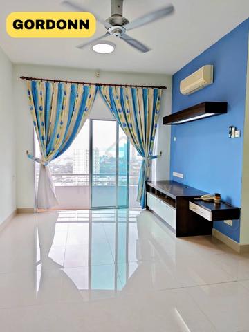 University Place (Plaza Ivory) 1