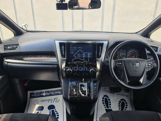 2022 Toyota ALPHARD 2.5 S TYPE GOLD II (A) - 4