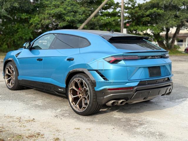 2023 Lamborghini URUS 4.0 PERFORMANTE, 4k km, 5AA - 5