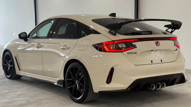 700KM MILEAGE 2022 Honda Civic FL5 - 4