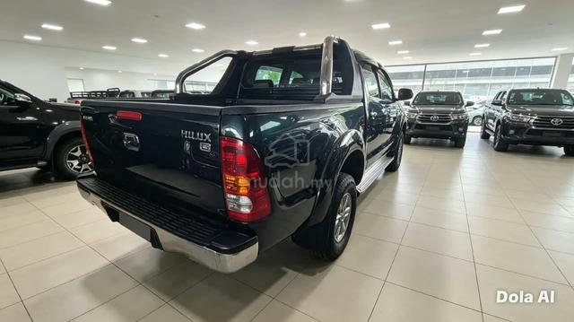 TOYOTA HILUX DOUBLE CAB 2.5G AT FULLspec - 4