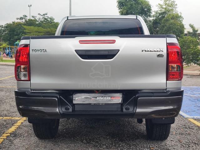 TOYOTA HILUX 2.4 DoUBLE CAB F.S.R CARGO TRANSPORT - 5
