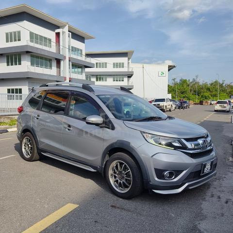 2017 Honda BR-V 1.5 E (A) - 4