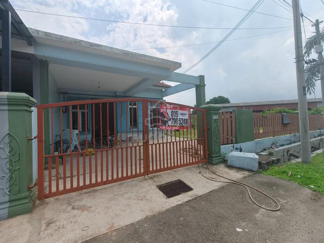 Corner lot luas Taman Rambai Indah 2 utk dijual 1
