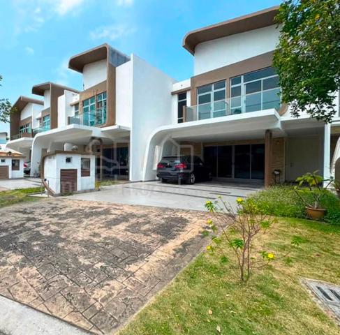 2 storey Liu Li Garden Setia ECO Glades Cyberjaya  1