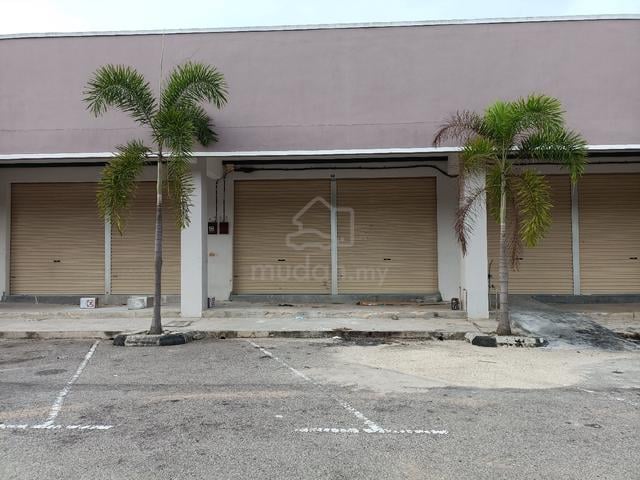 Shop Lot for rent in Tangkak 1