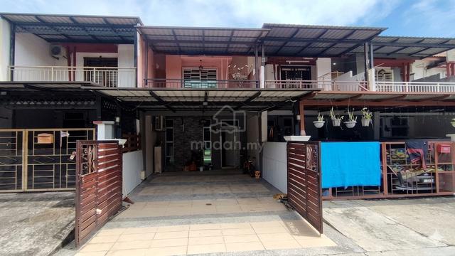 Double Storey Terrace House, Liked New, Freehold, For Sale 1
