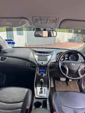 2014 Hyundai ELANTRA 1.8 PREMIUM (A) - 5