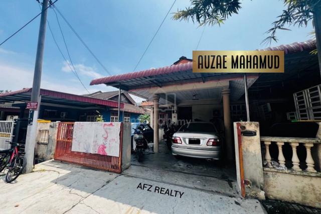 Semi D Taman Guru - Tanah Liat 1