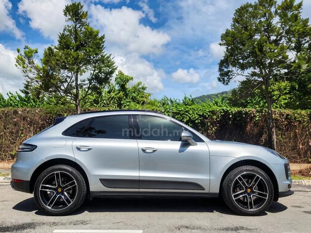 DEC 2021 PORSCHE MACAN 2.0 T New Facelift Local - 2