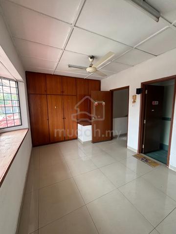 Price Negotiable Vacant House Sri Sinar Segambut Kuala Lumpur for Sale 1