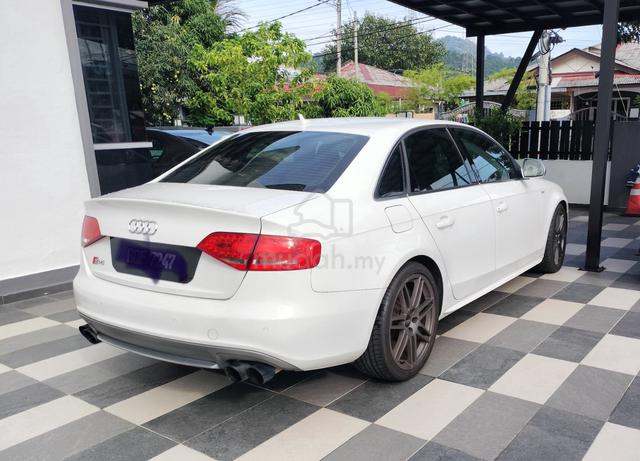 Audi S4 3.0T - 3