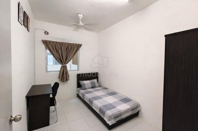 Fully Furnished Kuala Lumpur Salak Selatan Room For Rent 1