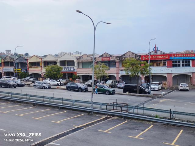 1st Floor Shop Office PSK Pusat Perdagangan Seri Kembangan Serdang 2