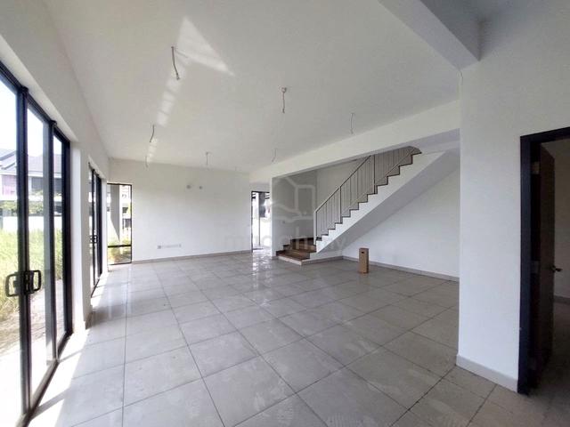 Corner Lot + Freehold + Gated di Bandar Bukit Raja, Klang 1