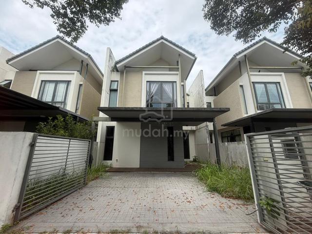Cheapest in market, Avira Medini Iskandar 1